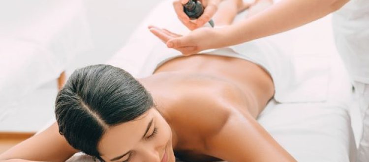 Aroma-oil-Massage-1-1